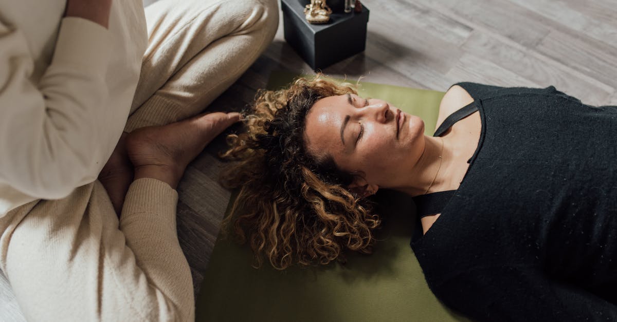 Using 4-7-8 Breathwork to Stop Anxiety Attacks in Under 2 Minutes