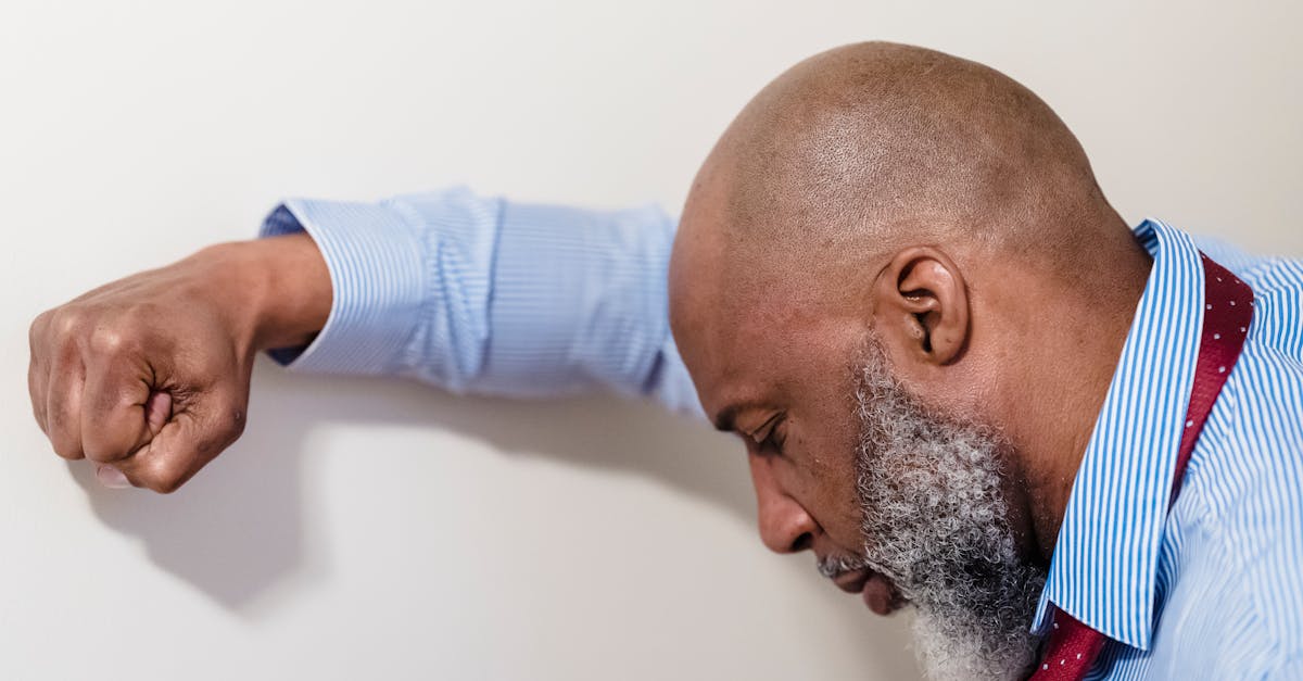 Using 4-7-8 Breathwork to Stop Anxiety Attacks in Under 2 Minutes