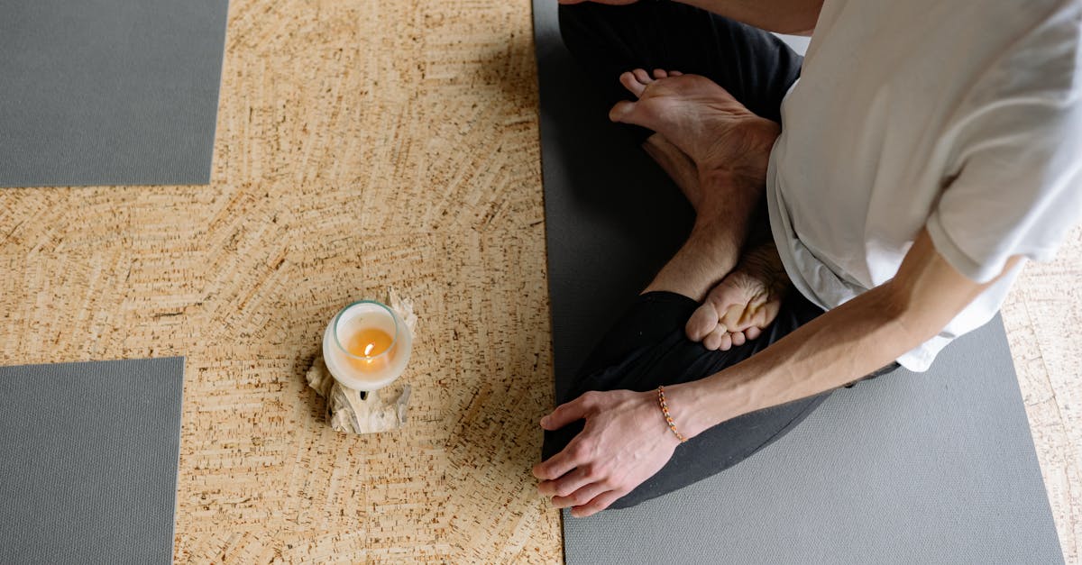 Emergency Grounding: 5-Minute Somatic Practices for Panic Attacks and Sudden Anxiety Spikes