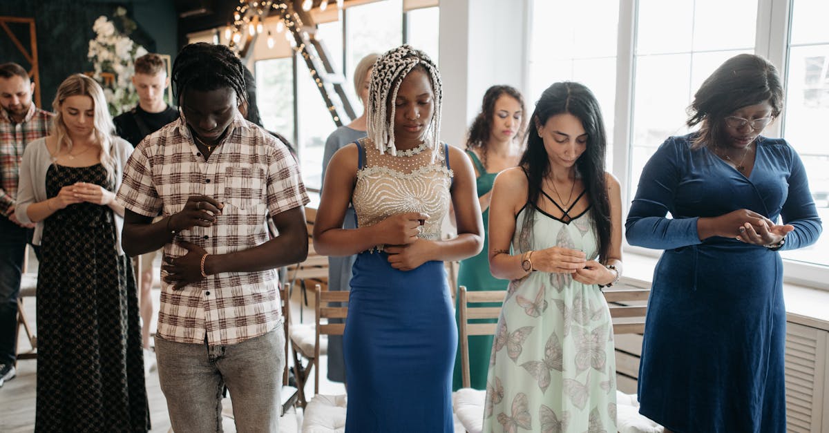 How to Spot Red Flags in Spiritual Communities Before You Get Hurt