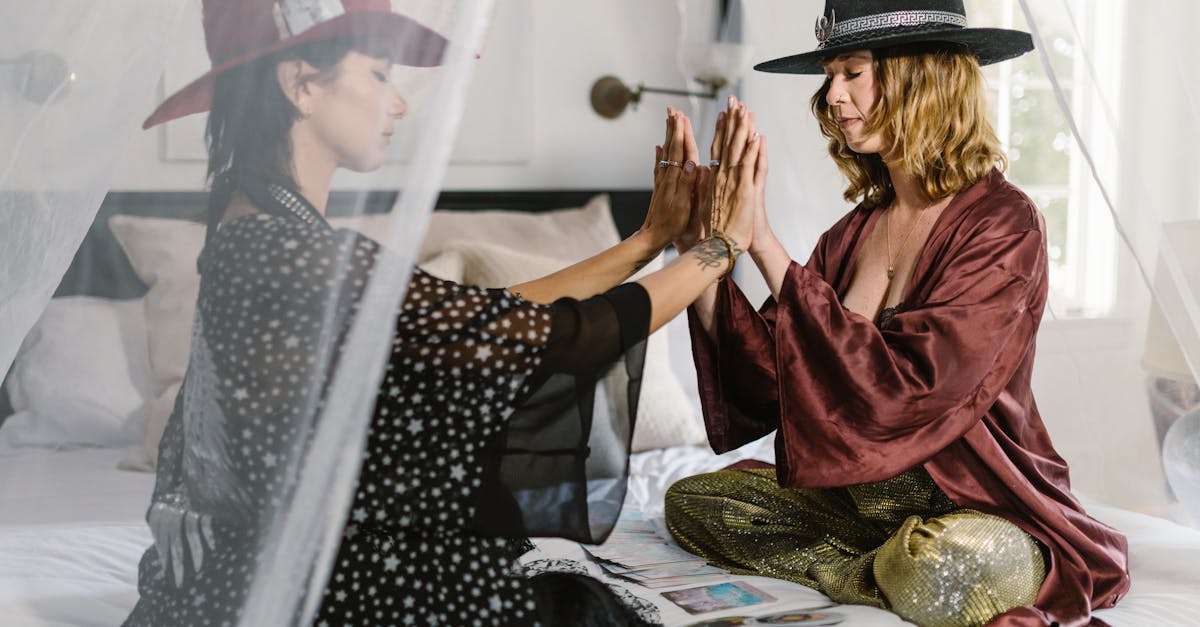 How to Use a 7‑Card Tarot Spread to Recover from Burnout and Reset Work–Life Boundaries