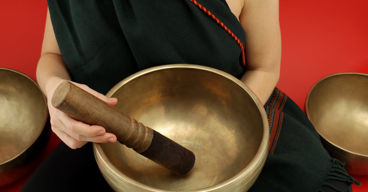 How Singing Bowls Can Help You Reduce Cravings During Addiction Recovery