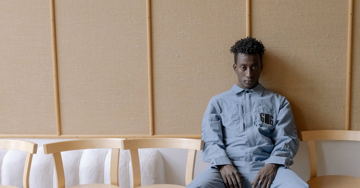 Using Vipassana Insight Meditation to Overcome Chronic Anxiety and Build Emotional Resilience