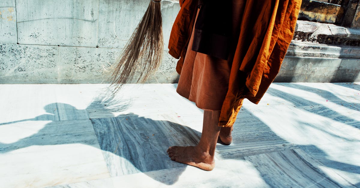 Benedictine Rule for Modern Life: Daily Routines That Close the Gap Between Who You Want to Be and Who You Are