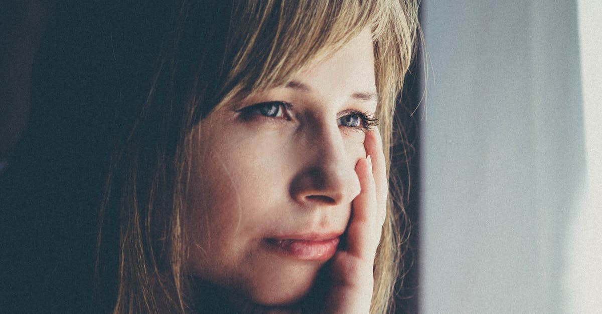 Ending the Inner War: Nondual Practices to Heal Harsh Self‑Talk