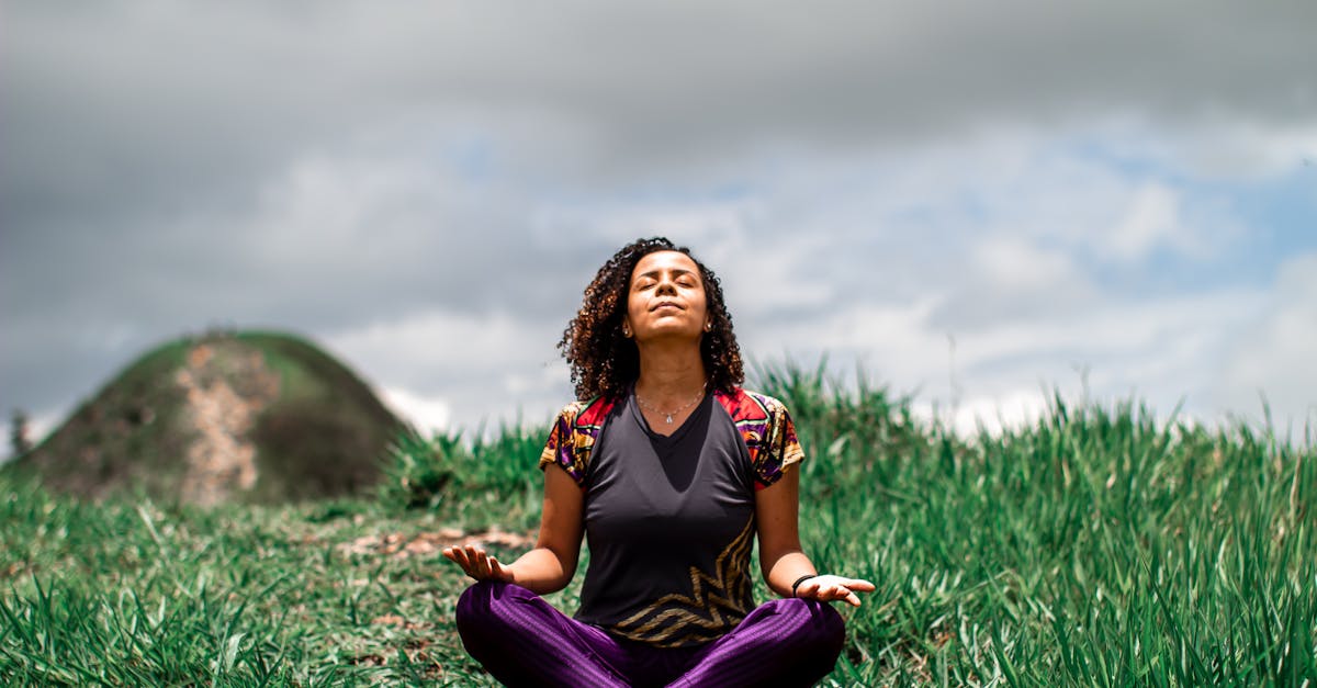 Release Trauma From Your Body: Somatic Experiencing Through Breathwork and Movement